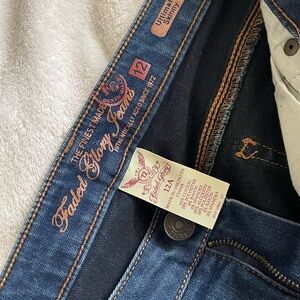 $6 JEANS! Faded Glory Ultimate Skinny Jeans, Size 12A (short)